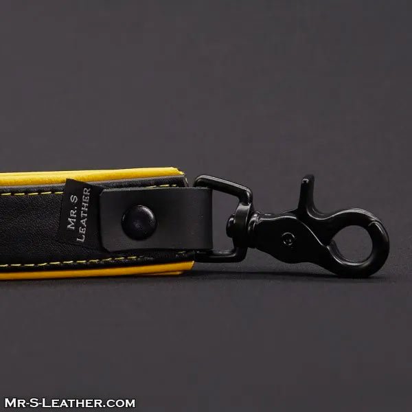 Mr.S Leather Hardline Leather Short Leash - 11 Colours