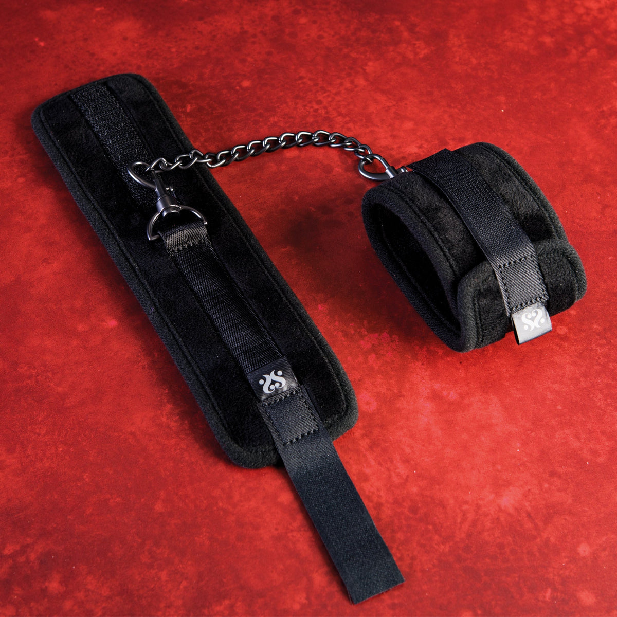 SEI MIO - Legs Locked - Padded Ankle Restraints